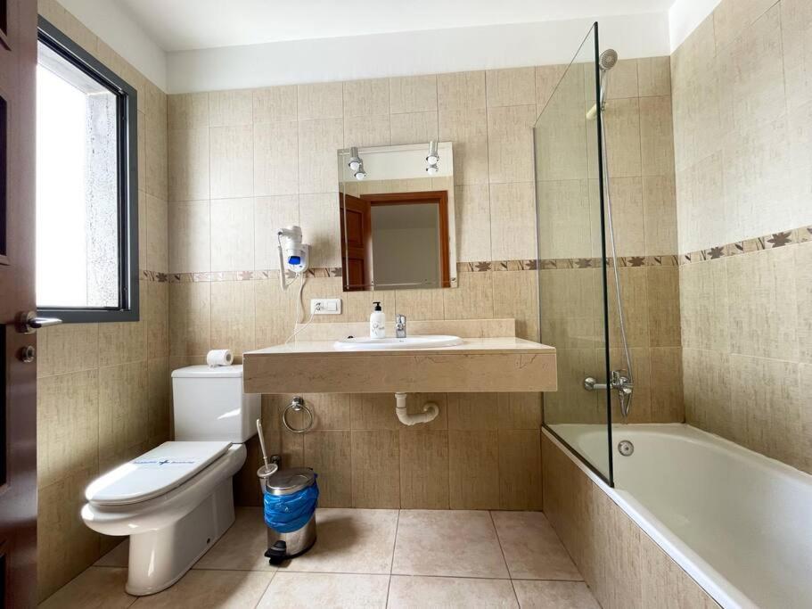 Eslanzarote Villa Varadero, Heated Pool プラヤ・ブランカ エクステリア 写真
